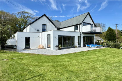 1.5 acres of House with Land for sale in St. Stephen-in-Brannel