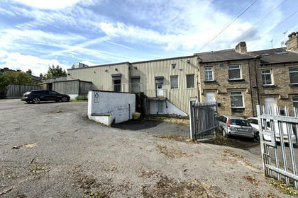 Warehouse for sale in Colne Valley