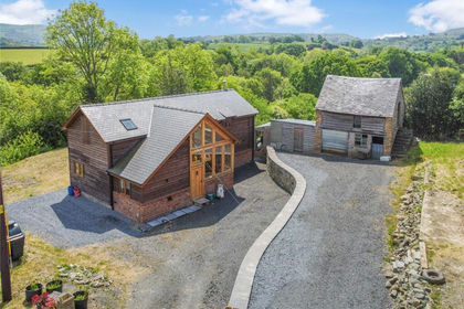 9.9 acres of House with Land for sale in Mochdre with Penstrowed