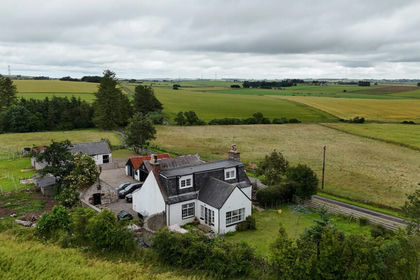 7.5 acres of Equestrian property for sale in Gordon and Buchan