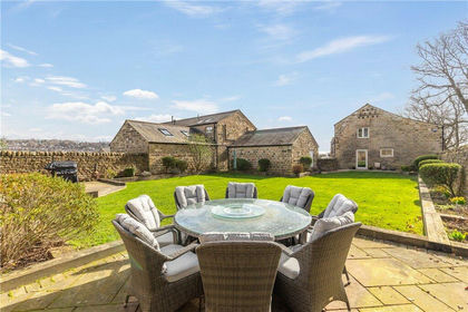 Barn Conversion for sale in Horsforth