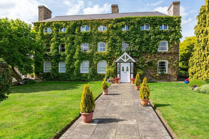 Historic House for sale in Redwick