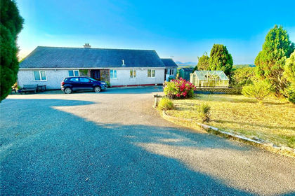 4 acres of House with Land for sale in Llanddyfnan