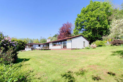 3 acres of House with Land for sale in Marshfield