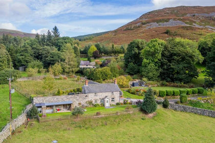 2.7 acres of Cottage for sale in Llangynog