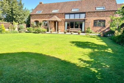 Barn Conversion for sale in Bredon