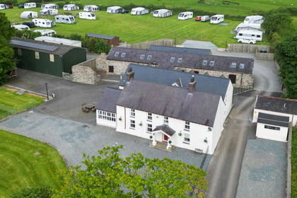 18 acres of Farmhouse for sale in Llangristiolus