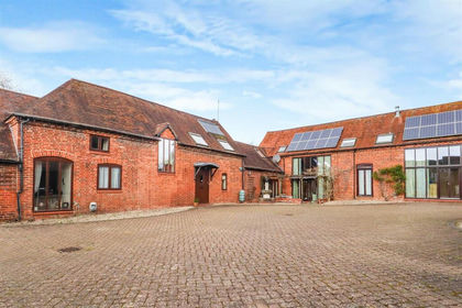 Barn Conversion for sale in Coventry South