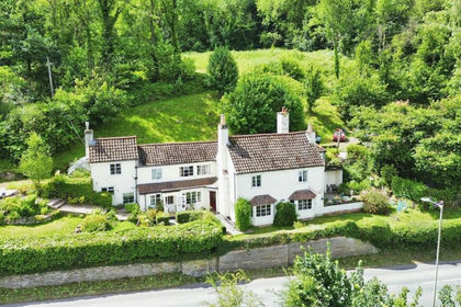 2.6 acres of House with Land for sale in The Gorge