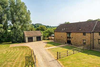 1.5 acres of Barn Conversion for sale in Whitelackington