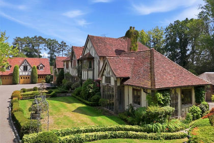 2 acres of House with Land for sale in Bishop's Stortford