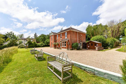 8.4 acres of Equestrian property for sale in Curdridge