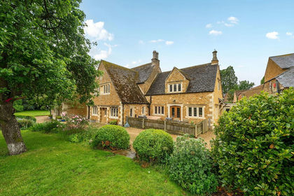 1.6 acres of Land for sale in Wymondham