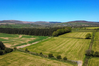23.4 acres of Farmland for sale in Cilymaenllwyd