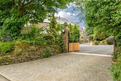 5 acres of Barn Conversion for sale in Landrake with St. Erney