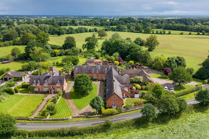 Barn Conversion for sale in Haughton