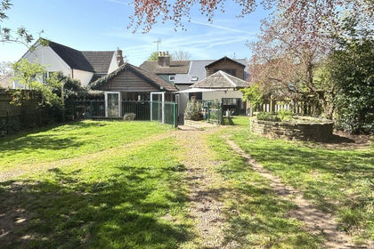 3.6 acres of House with Land for sale in Westbury-on-Severn