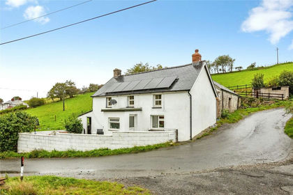 6 acres of House with Land for sale in Trefeurig