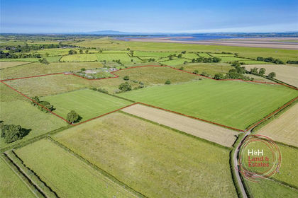 40.5 acres of For sale in Burgh by Sands