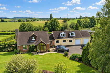 4 acres of House with Land for sale in Marstow