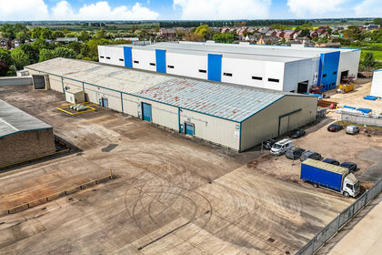 Warehouse for sale in Chatteris
