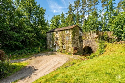 1.6 acres of Land for sale in Lewtrenchard