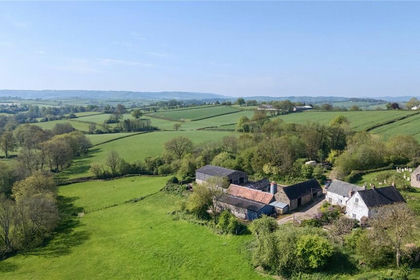 40 acres of Farm for sale in Mitchel Troy