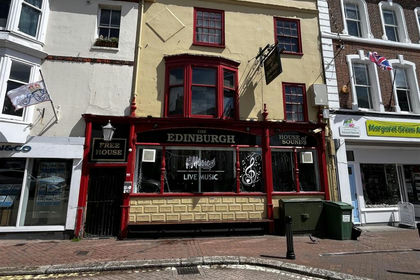 Pub for sale in Weymouth