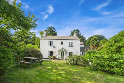3 acres of House with Land for sale in Mary Tavy