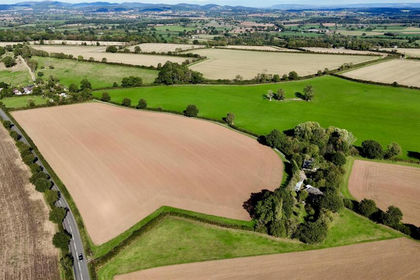 214.2 acres of Farm for sale in Yatton