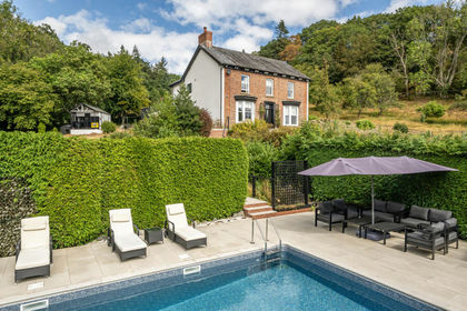 8.4 acres of Country Home for sale in Llanidloes Without