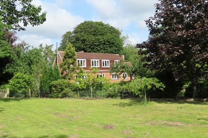 10 acres of House with Land for sale in Owersby