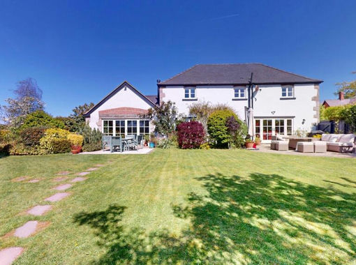 Barn Conversion for sale in Llandyrnog