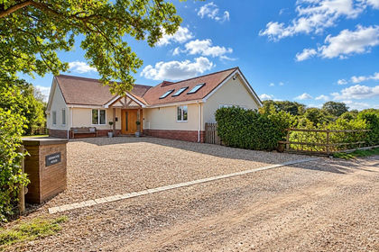 1 acre of House with Land for sale in Boreham