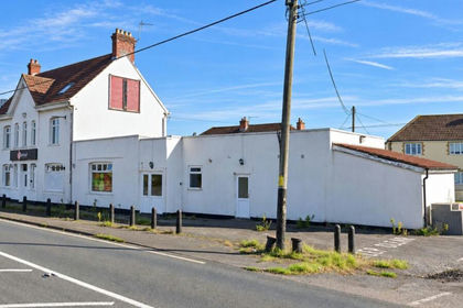Development Land for auction in Puxton