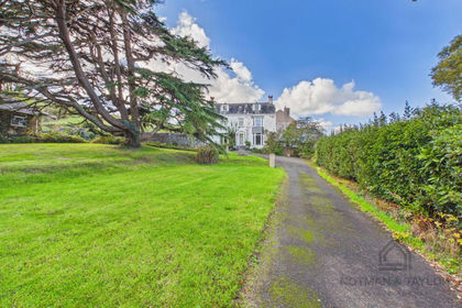1.3 acres of House with Land for sale in Millbrook