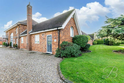 Land for sale in Ollerton and Boughton