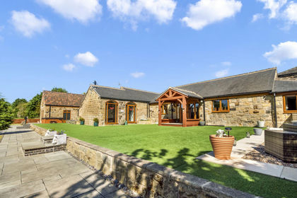 2.5 acres of Barn Conversion for sale in Hooton Roberts