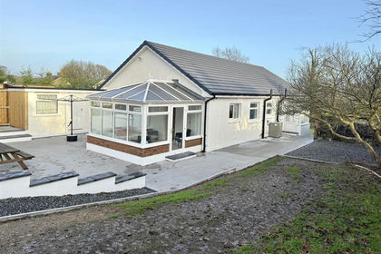 1.3 acres of Land for sale in Llanwenog