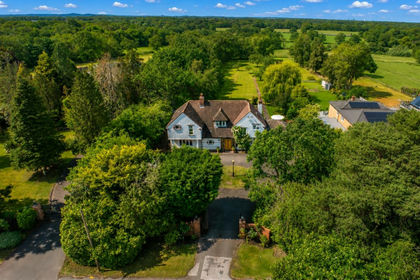 1.5 acres of House with Land for sale in Tanworth-in-Arden