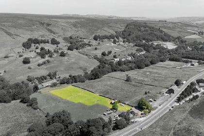 2 acres of House with Land for sale in Colne Valley
