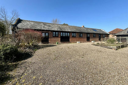 Land for sale in Tharston and Hapton