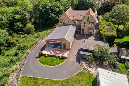 12.5 acres of House with Land for sale in Kirk Smeaton