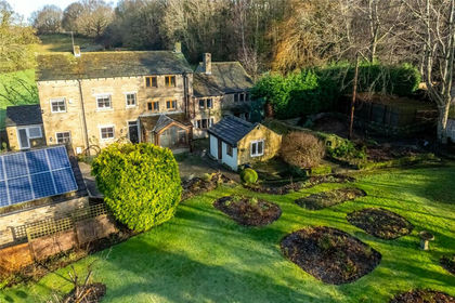 1.5 acres of Land for sale in Kirkburton