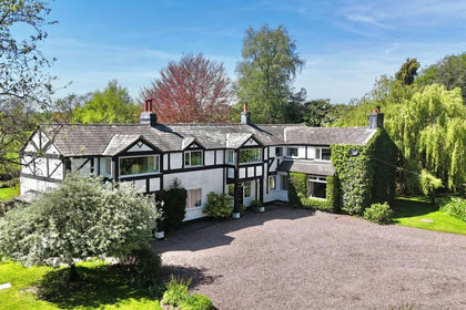 1.1 acres of Land for sale in Wrenbury cum Frith