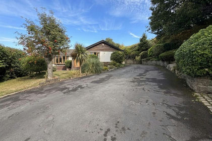 2 acres of House with Land for sale in Horwich
