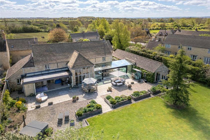 2.1 acres of Land for sale in Curbridge