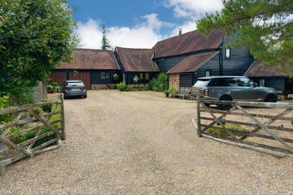 Barn Conversion for sale in Billingshurst