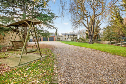 Land for sale in Geddington