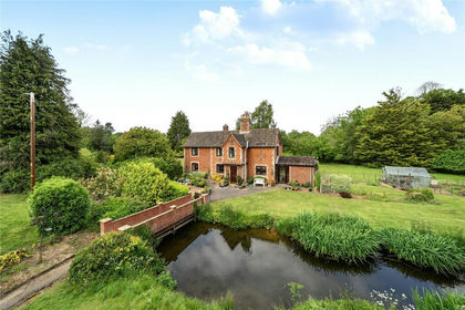 3.8 acres of Farmhouse for sale in Drinkstone